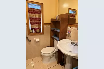 181 Cityview Avenue, Bridgeport, CT 06606 - Photo 18