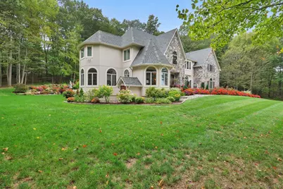 36 Sand Hill Lane, Glastonbury, CT 06033 - Photo 2