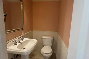 8 Butternut Dr, Glastonbury, CT 06033 - Photo 12