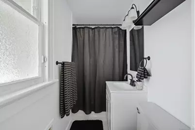 139 Lincoln Street, New Britain, CT 06052 - Photo 16