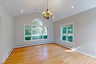 110 Erskine Rd, Stamford, CT 06903 - Photo 20