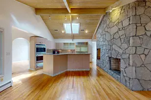 110 Erskine Rd, Stamford, CT 06903 - Photo 22