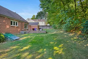 4 Senga Rd, Norwalk, CT 06854 - Photo 32