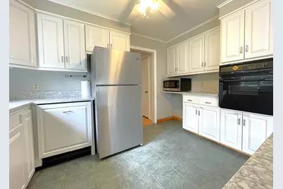 82 North High Street, Clinton, CT 06413 - Photo 16