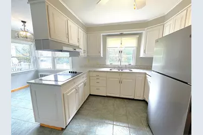 82 North High Street, Clinton, CT 06413 - Photo 18