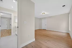 241 Old Farms Rd, Glastonbury, CT 06073 - Photo 30