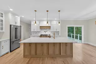 241 Old Farms Rd, Glastonbury, CT 06073 - Photo 6