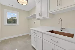 241 Old Farms Rd, Glastonbury, CT 06073 - Photo 34