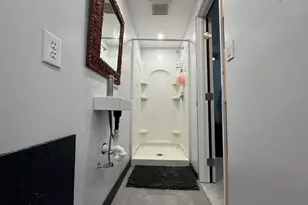 127 Lambert Ave, Meriden, CT 06451 - Photo 30