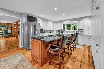 26 Cove Road, Brookfield, CT 06804 - Photo 2