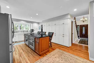 26 Cove Rd, Brookfield, CT 06804 - Photo 4