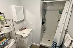 6 10th Ave, Waterford, CT 06385 - Photo 16