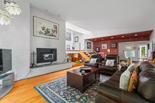 46 Tumblebrook Rd, Woodbridge, CT 06525 - Photo 4