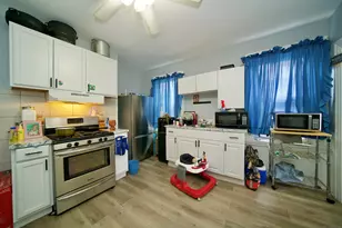 96 Sargeant St, Hartford, CT 06154 - Photo 32