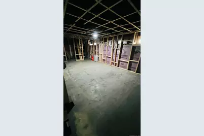 604 Birmingham Street, Bridgeport, CT 06606 - Photo 24