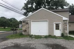 328 Federal Rd, Brookfield, CT 06804 - Photo 1