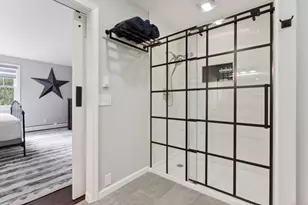 85 Michael Dr, Guilford, CT 06437 - Photo 8