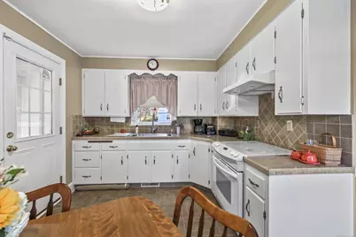 362 Hill Road, Thomaston, CT 06787 - Photo 12