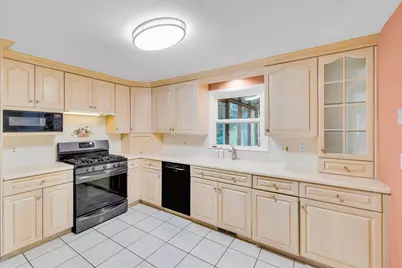 3 Minister Brook Drive, Simsbury, CT 06089 - Photo 8