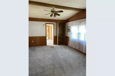 112 Woodland Park, Shelton, CT 06484 - Photo 8