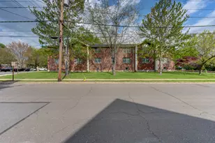 54 Oak St, Middletown, CT 06457 - Photo 22