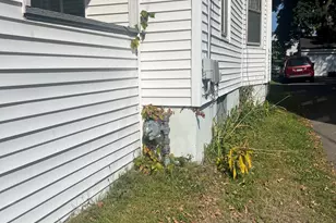 88 Governor St, East Hartford, CT 06108 - Photo 4