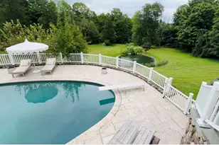 172 Umpawaug Rd, Redding, CT 06896 - Photo 8