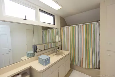 17 Agawam Avenue, Old Saybrook, CT 06475 - Photo 30