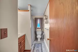 85 Florence St, Newington, CT 06111 - Photo 16