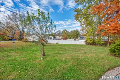 85 Florence Street, Newington, CT 06111 - Photo 22