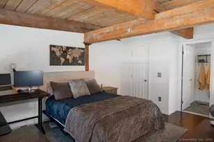 25 Grand St, Norwalk, CT 06851 - Photo 8