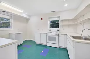 246 Lenox Ave, Bridgeport, CT 06605 - Photo 16