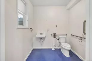 246 Lenox Ave, Bridgeport, CT 06605 - Photo 14