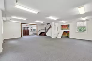 246 Lenox Ave, Bridgeport, CT 06605 - Photo 10