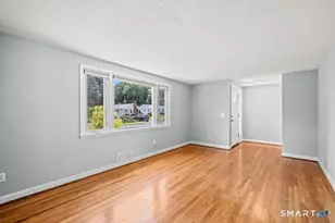 130 Florence St, West Hartford, CT 06110 - Photo 14