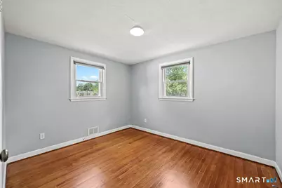 130 Florence Street, West Hartford, CT 06110 - Photo 20