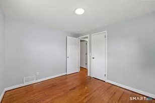 130 Florence St, West Hartford, CT 06110 - Photo 22