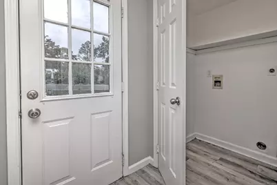 100 Matthew Drive, Stratford, CT 06614 - Photo 18