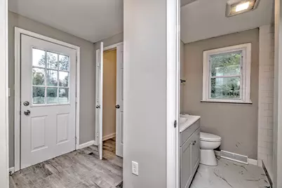 100 Matthew Drive, Stratford, CT 06614 - Photo 16