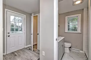 100 Matthew Dr, Stratford, CT 06614 - Photo 16