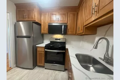 2600 Park Avenue #6H, Bridgeport, CT 06604 - Photo 2