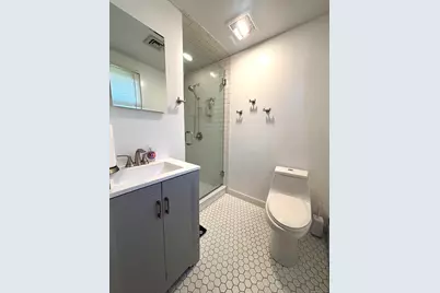 4 Skinner Drive, Bloomfield, CT 06002 - Photo 10