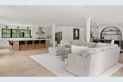 372 Tucker Hill Road, Middlebury, CT 06762 - Photo 10