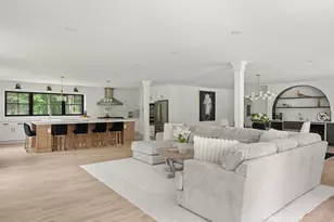 372 Tucker Hill Rd, Middlebury, CT 06762 - Photo 10