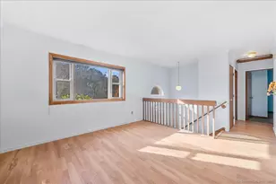 79 Cottonwood Ln, Montville, CT 06382 - Photo 8