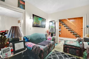 18 Englewood Ave, Bloomfield, CT 06002 - Photo 12