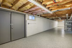 60 Lillian Dr, Trumbull, CT 06611 - Photo 32