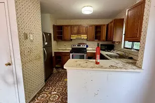 60 Lawn Ave, Stamford, CT 06902 - Photo 6