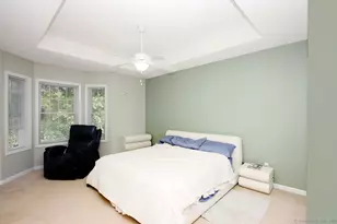 35 Todd St, Hamden, CT 06518 - Photo 24