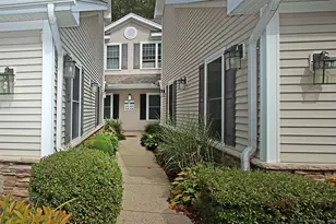 35 Todd St, Hamden, CT 06518 - Photo 1